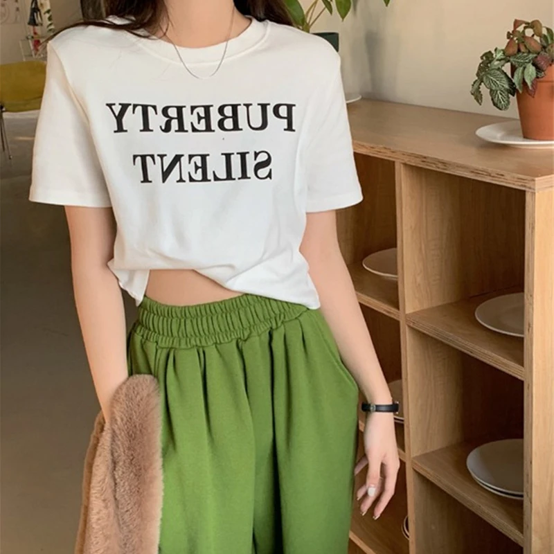 

Женская футболка с коротким рукавом, круглым вырезом и высокой талией