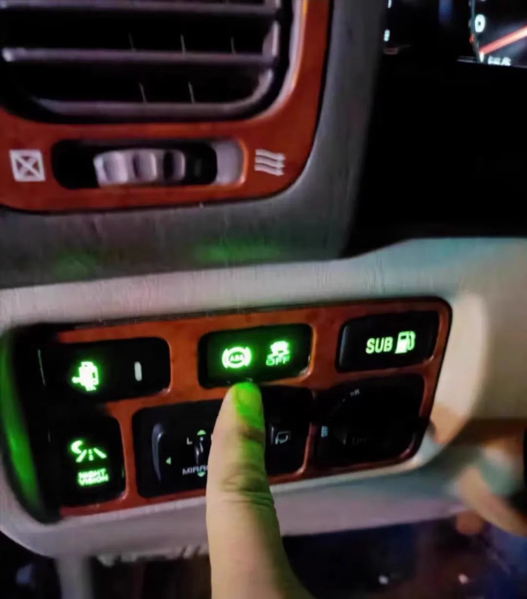 Противоскользящий переключатель для Land Cruiser LC100 Off-Road ABS 4500 отсоединяющий жгут