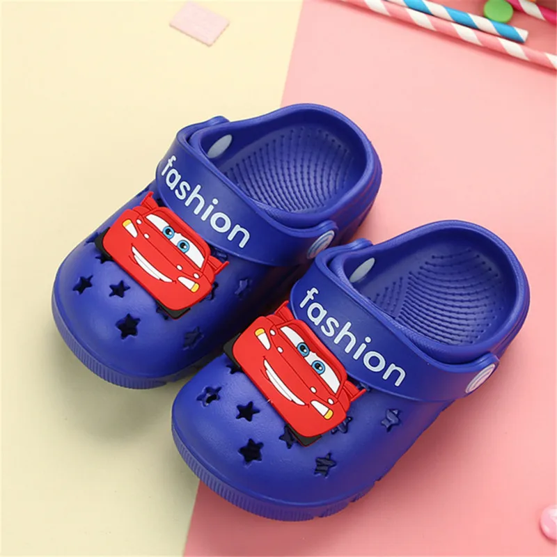 Disney Children's Slippers New Soft-soled Garden Shoes Car Summer Hole Shoes Non-slip Sandals And Slippers