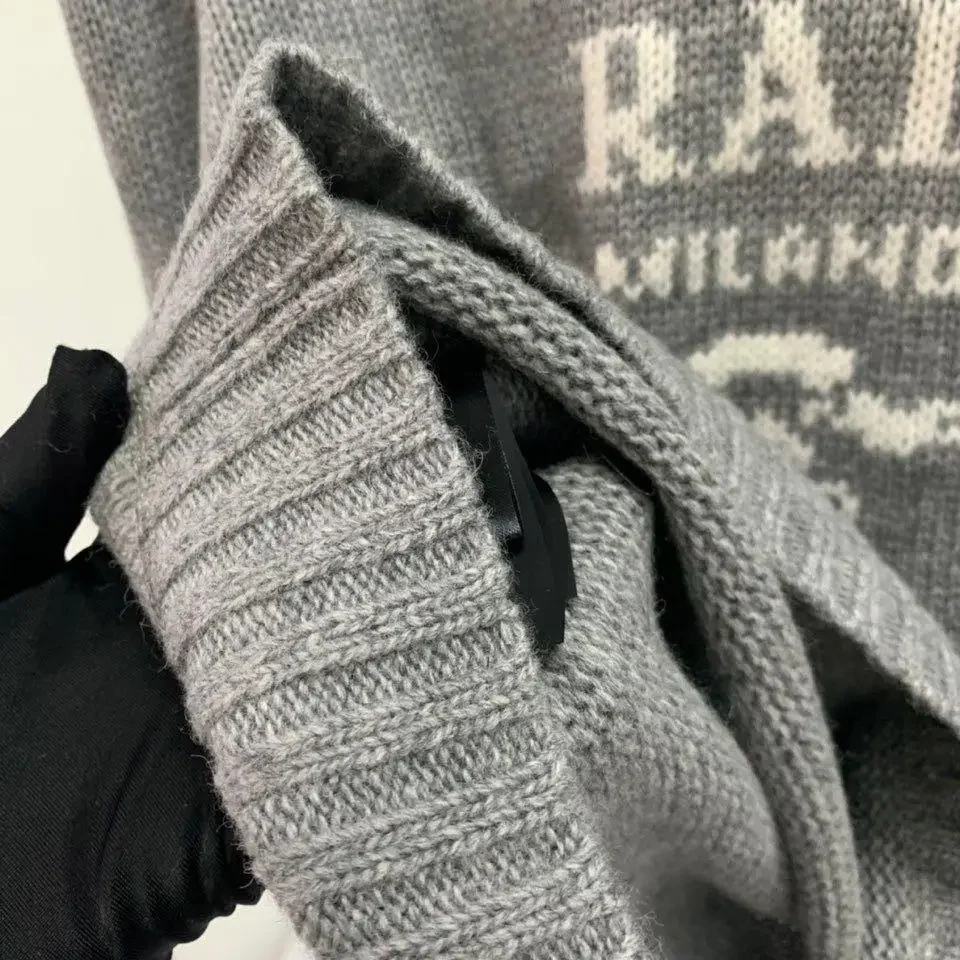 

Женский осенне-зимний жаккардовый свитер свободного покроя с круглым вырезом