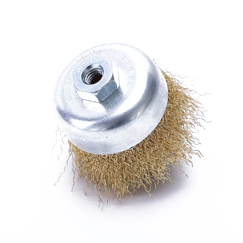 Щетка из стальной проволоки с латунным покрытием 50 мм |