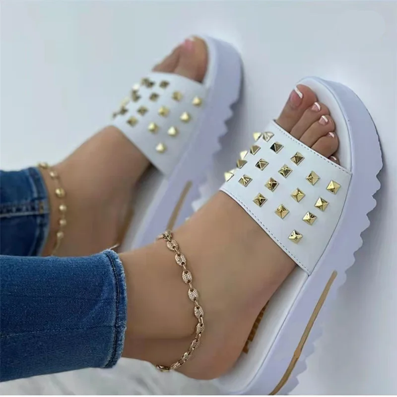 

NEW Beaded Women Slippers Platform Sandals Women Shoes Summer Flat Slides Casual Beach Ladies Flip Flops Women Shoes Large Size