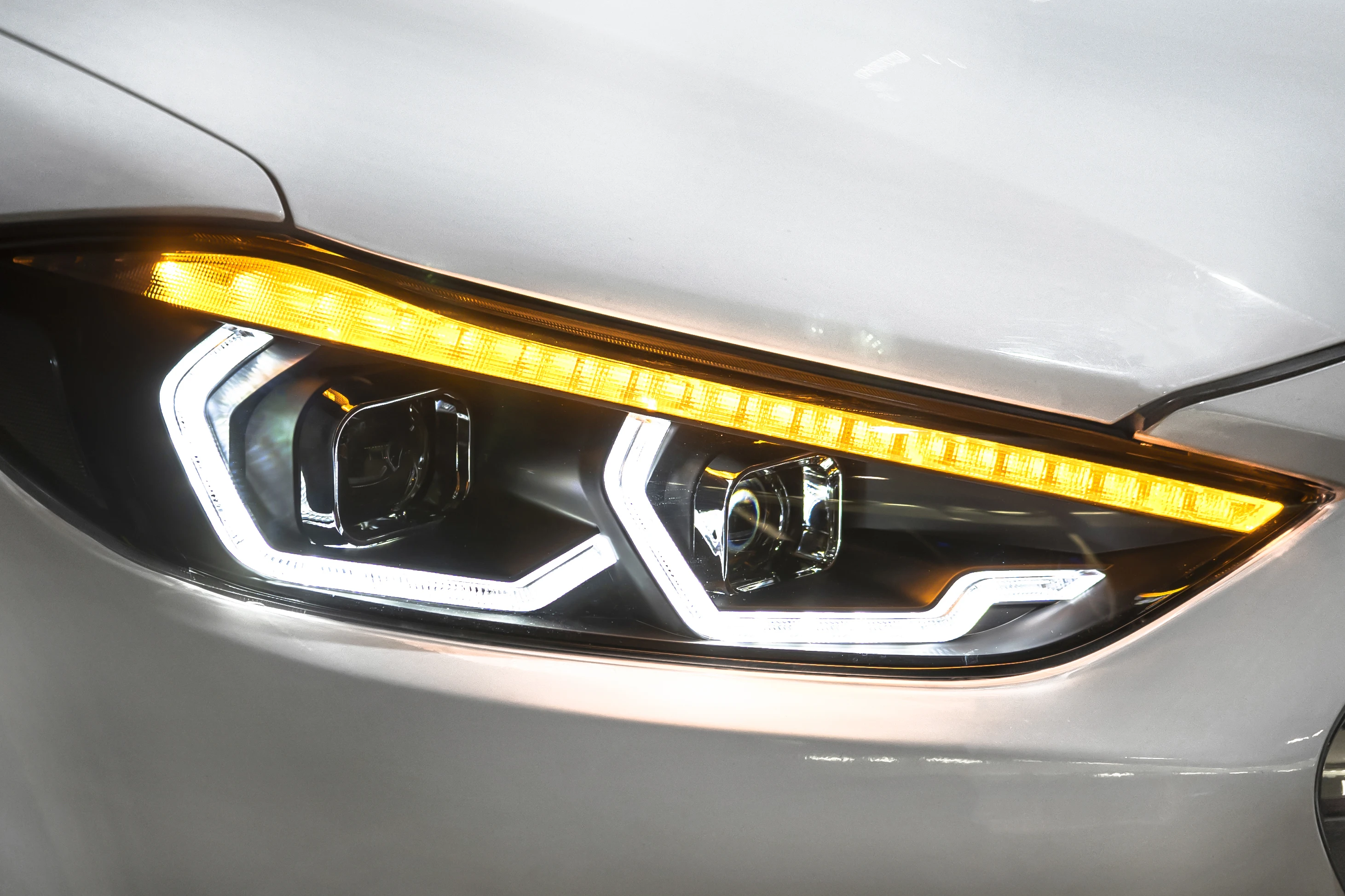 Для Hyundai фары для HUNDAI Elantra 16-19 в сборе модифицированные дневные ходовые огни