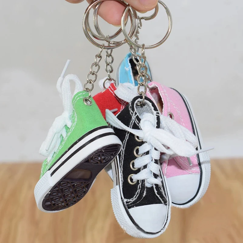 

Creative 3D Canvas Sneaker Tennis Shoe Keychain Cute Mini Sport Shoes Pendant Keyrings Car Simulation Trinket Bag Key Holder