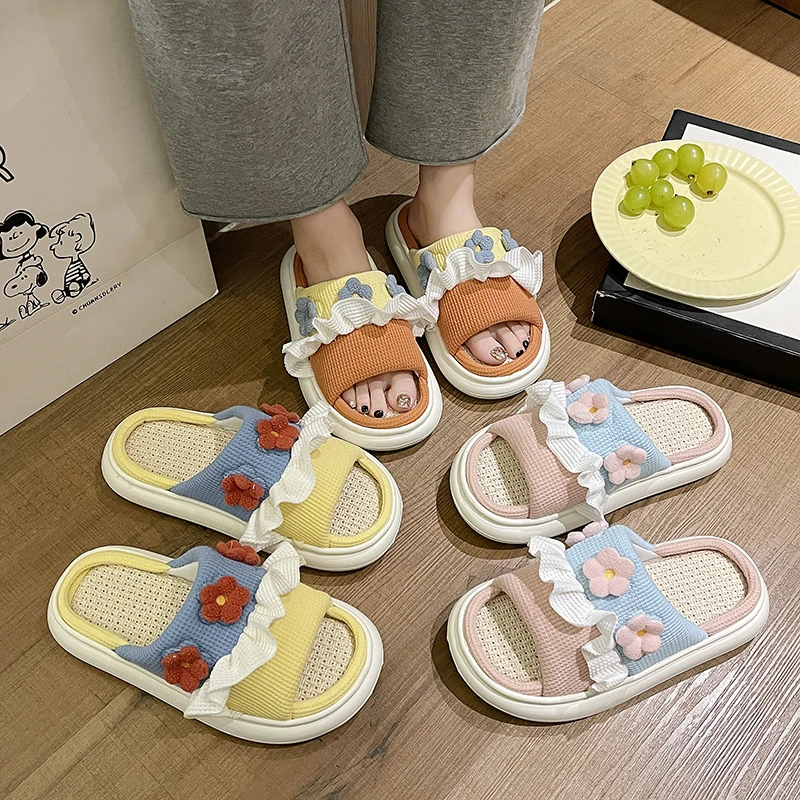 

2022 Summer New Flats Home Sweet Flower Slippers Designer Platform Lace Home Cottin Shoes Casual Cozy Flip Flips Sandals Mujer