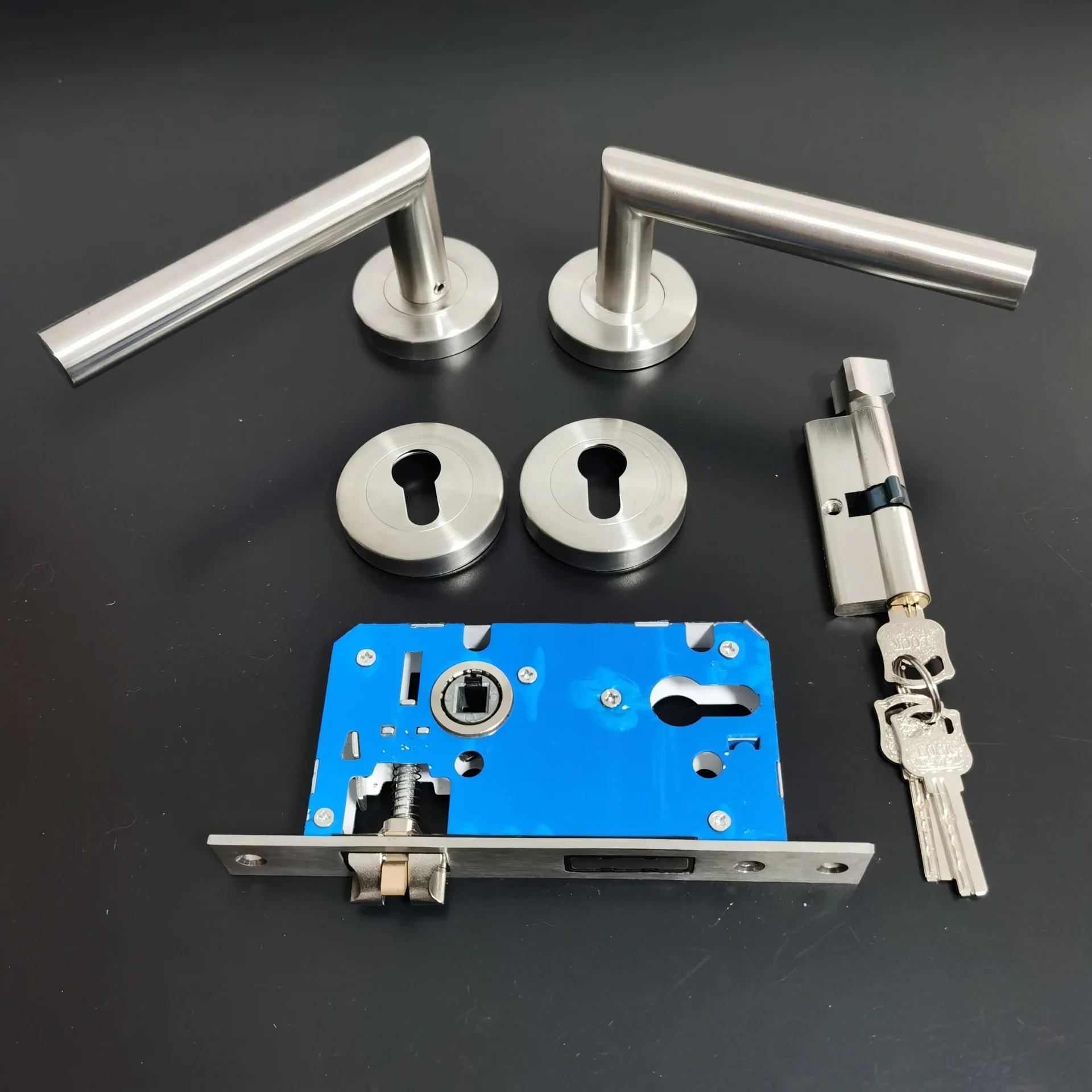 

Набор дверных ручек, замок из нержавеющей стали, внутренний замок для домашней дверной ручки, прочная регулируемая защелка, безопасность