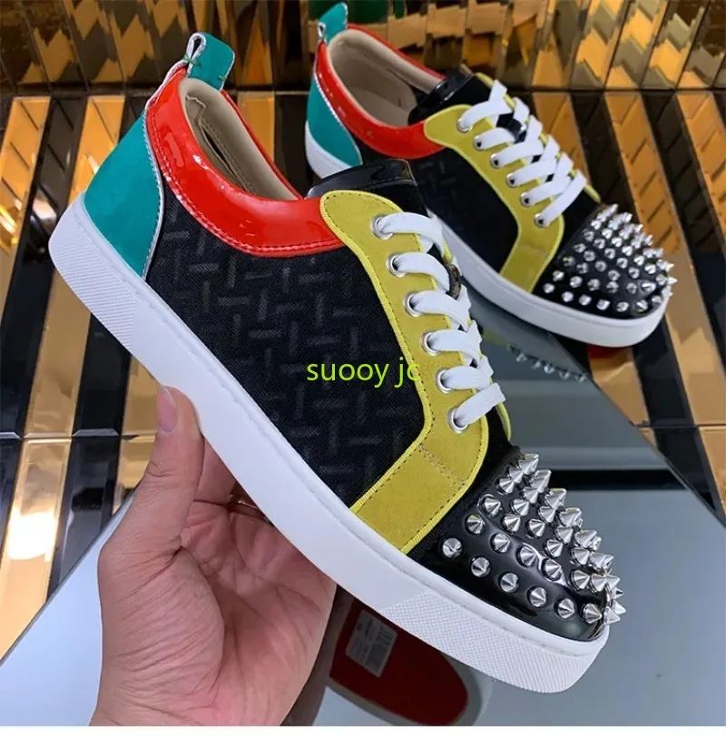 

Suede Casual Shoes For Red sole shoes Masculine Spikes Head Low Cut Mixed Color Zapatillas Hombre Luxury Designer Oxfords Shoes