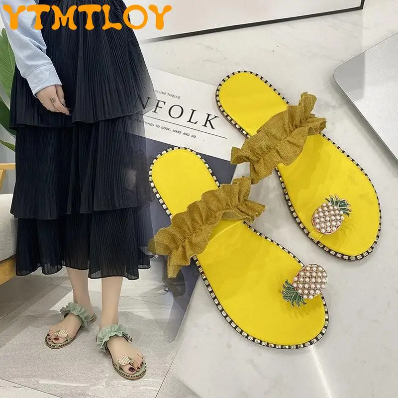 

A Generation Of Beauty 2021 New Korean Round Head Open Toe Net Red Pineapple Pearl Rhinestone Fashion Temperament Women's Slippe