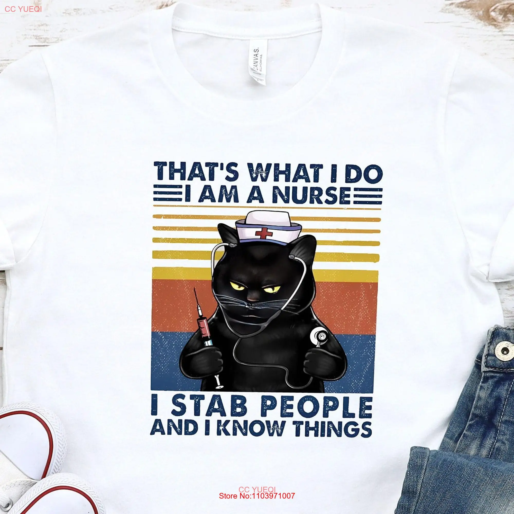 Это то что я делаю медсестра удары и знакомые вещи футболка с кошкой забавная для