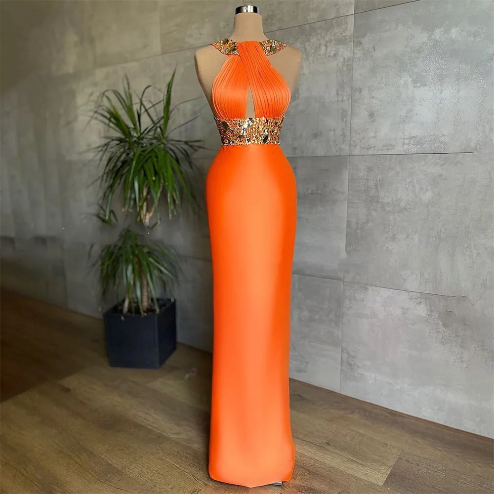 

Sexy Orange Evening Formal Dress Halter Glitter Sequins Pleated Dubai Satin Prom Party Gowns Vestidos Festa Long Robe De Soriee