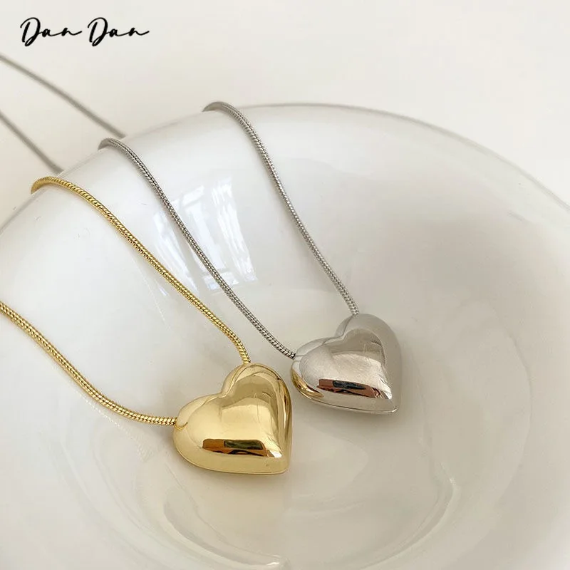 Ожерелье-гвоздик из нержавеющей стали с большим сердцем