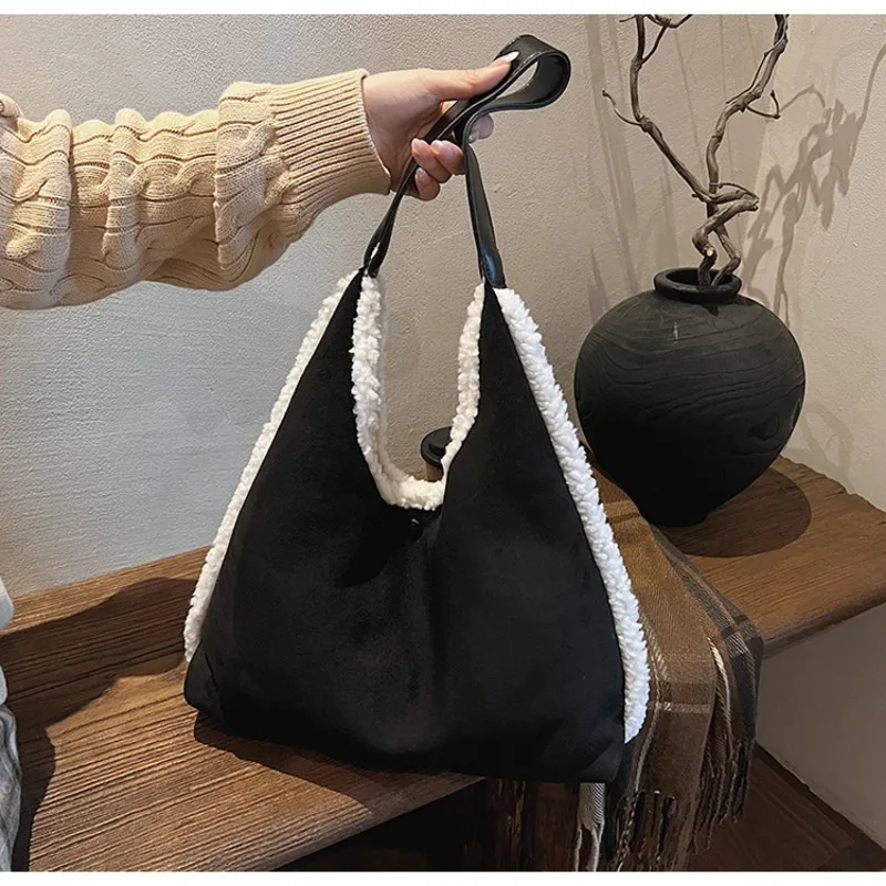 Большая женская сумка для студентов колледжа новинка 2024 плюшевая матовая