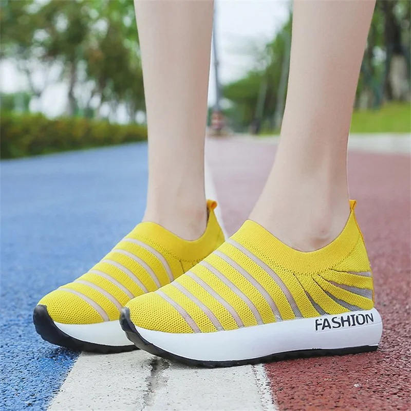 Summer Women's Wedge Shoes Knitted Mesh Sneakers Inner Raised Platform Women's Shoes 2022 Fashion Outdoor Leisure Walking Shoes