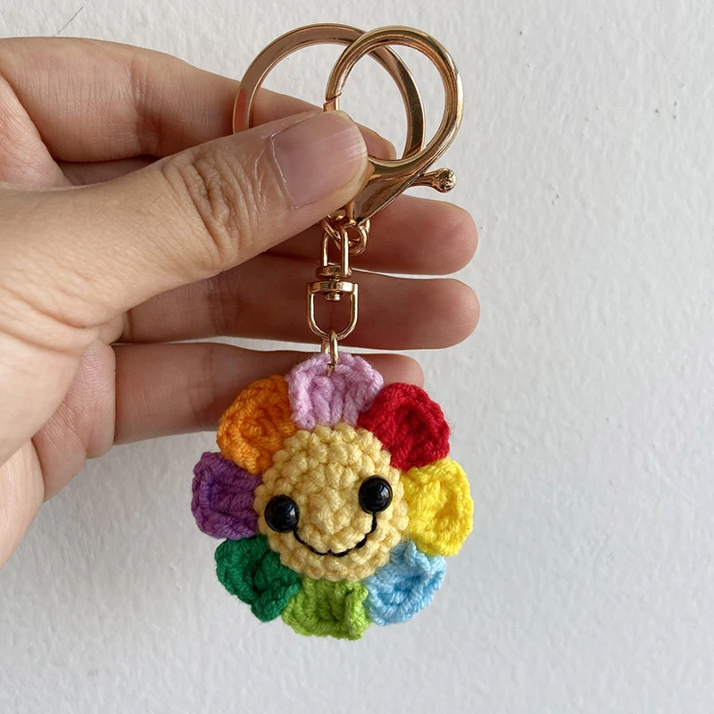 Милый вязаный брелок ручной работы с улыбающимся лицом и подсолнухом креативные