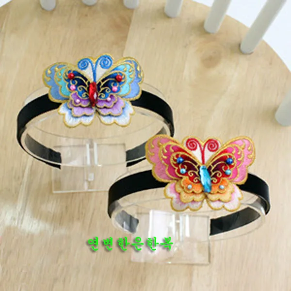 

Hanbok Hairband Imported From Korea with Original Butterfly Hand-embroidered Large-scale Event Performance Clothing Accessories