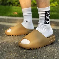 Slides For Men Luxury Brand Outdoor 2022 Trending Thick Bottom Sliders Beach Sandals Designer Bone Slides For Women 3
