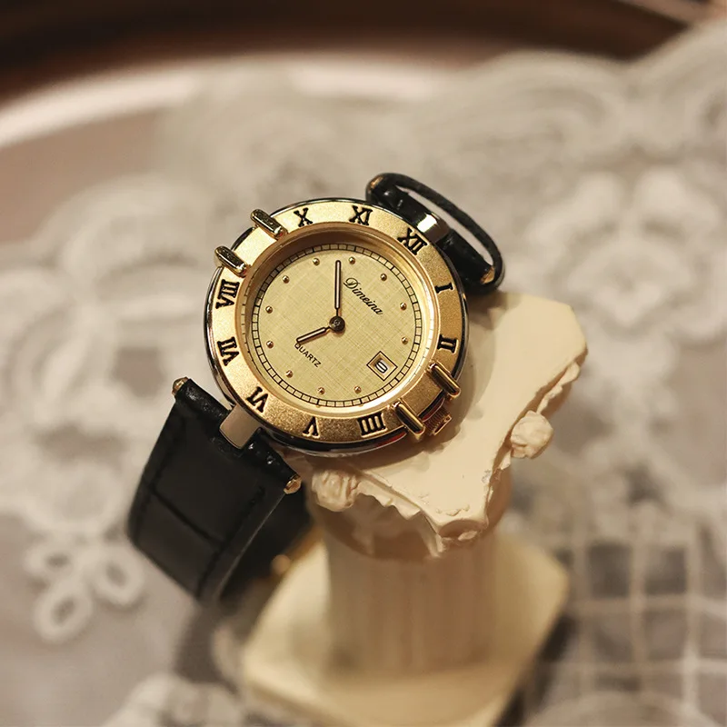 

Women Quartz Watch Luxury High Quality Orologio Gold Roman Numerals Number Dial Vintage Leather Female Watches Ladies Wristwatch