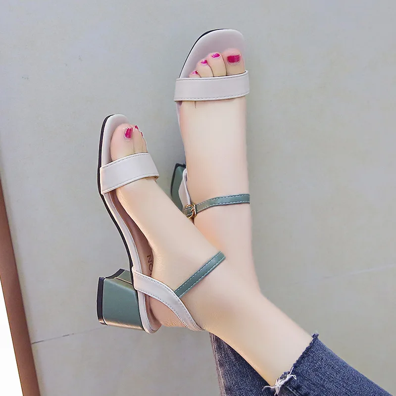 Женские босоножки с открытым носком на танкетке Размеры 35 36 37 38 39 40 | Обувь