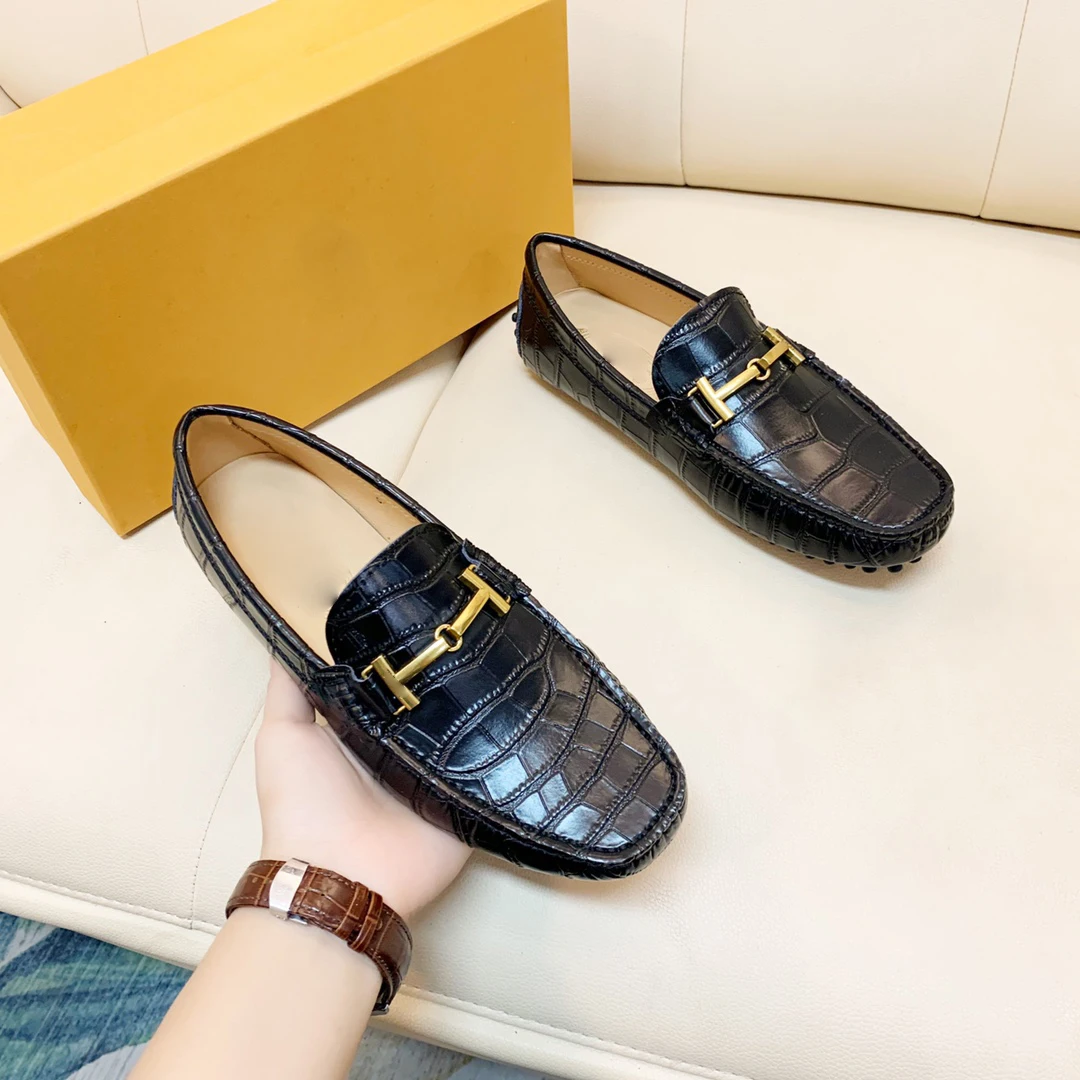 

High end classic men's Doudou shoes, leather crocodile pattern, leather soft