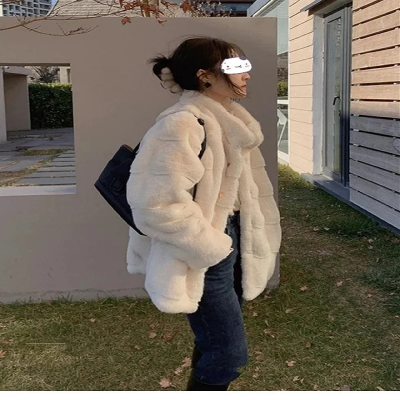 Winter 2023 Soft Furry Overcoat New Women Faux Fur Coats Gradient Mink Turn-down Collar Stripe Clothes Warm Thicken Long Jacket