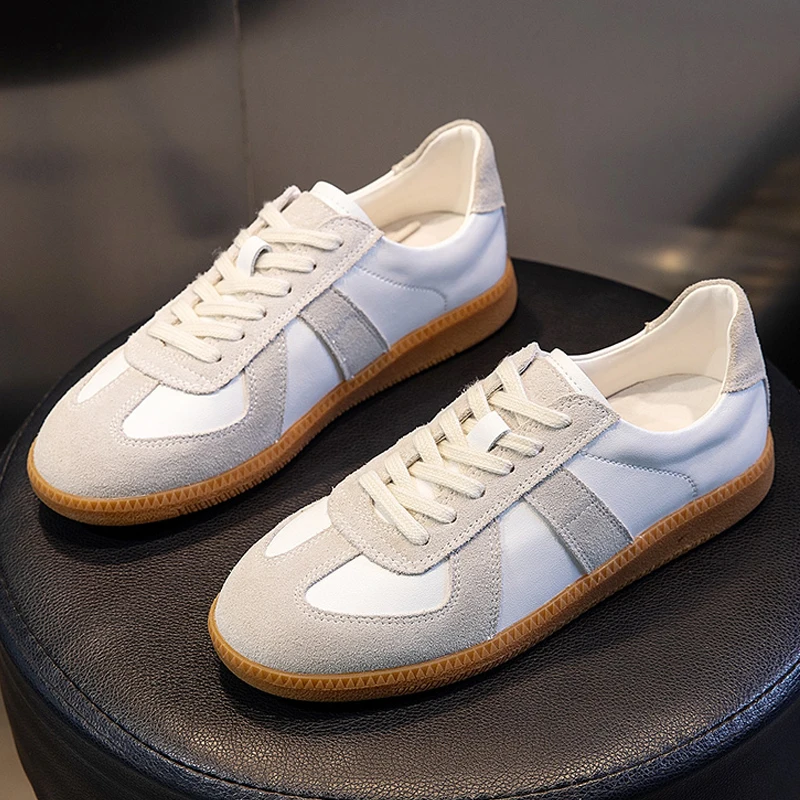 2023 New Genuine Leather Women Sneakers Ladies Moral Training Shoes Casual Spring Flat Shoes Woman soft sole Vintage style