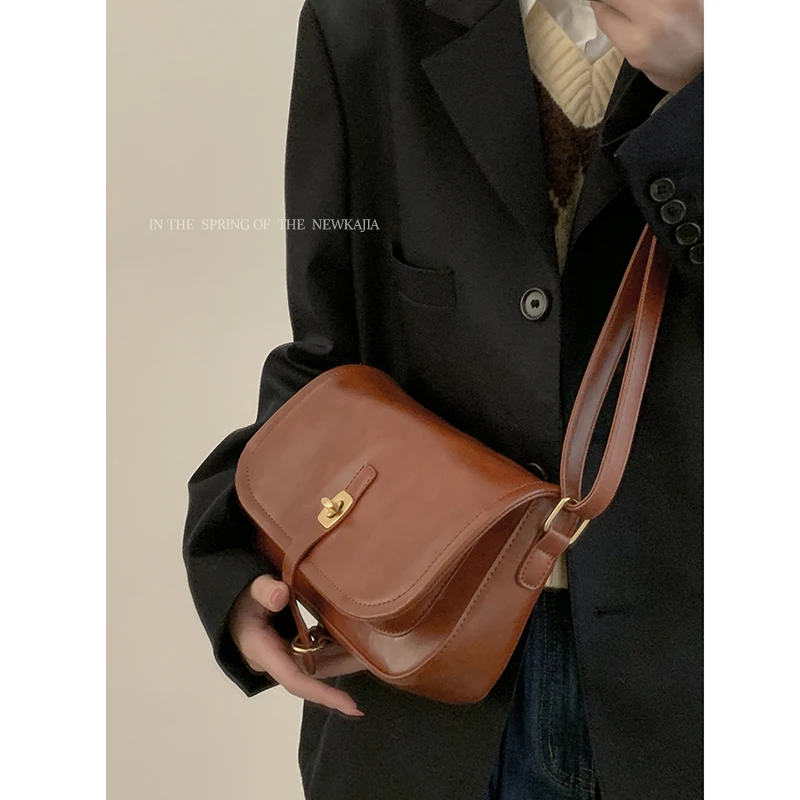 

New Fashion Niche Retro All-Match Foreign Style High-Quality Texture Women'S Single Shoulder Crossbody Shoulder Armpit Bag