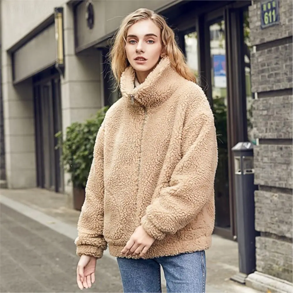 New Fashion Design Women Real Fur Fashion Designer Fluffy Fur For Women Coat  Lapel Zipper Pure Color Autumn Winter Parka