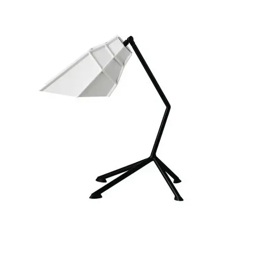 Креативная настольная лампа простая модная прикроватная в скандинавском стиле