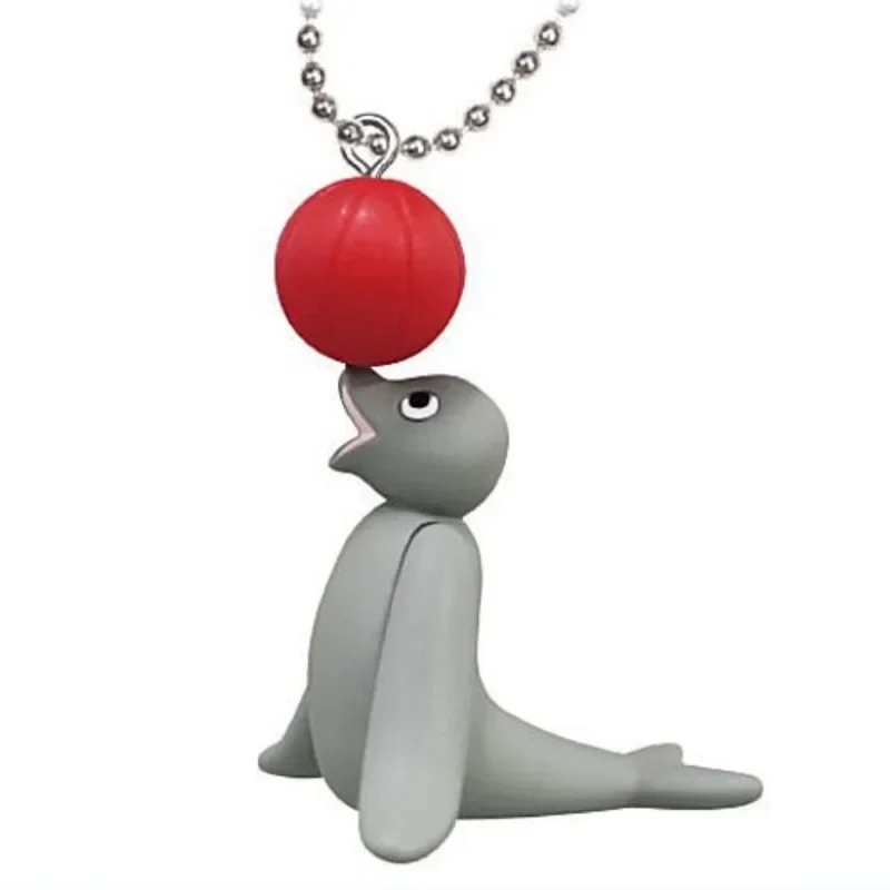 Фото Оригинальная фигурка Kawaii Gashapon, милый пингвин, берег, катание на лыжах, экшн-фигурка, брелок, капсульные игрушки, аниме-фигурка, модель, подарок №5