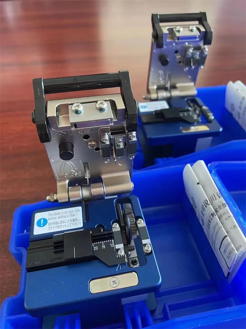 Made in China High-Precision FC-6S Fiber Cleaver FC6S FC6RM Replacement Cutter Cutting Knife Tool Empty Box