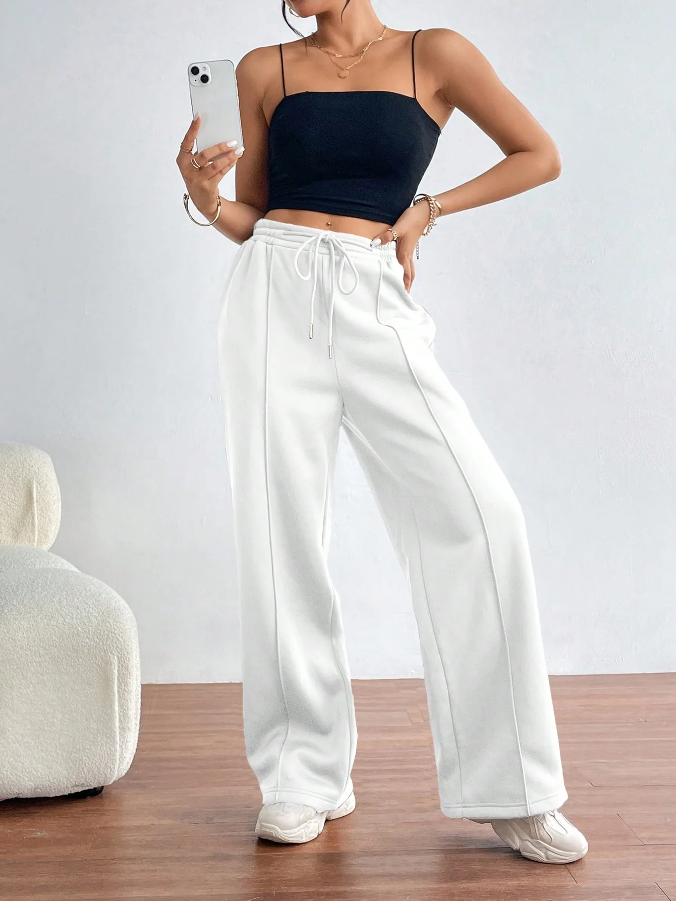 Женские широкие брюки с эластичной резинкой на талии