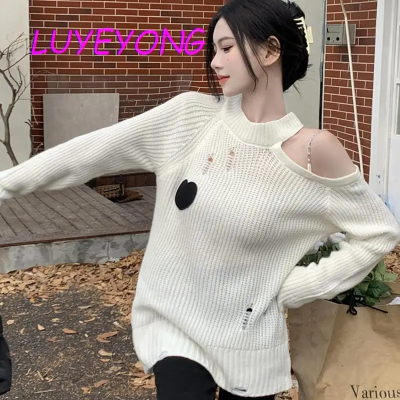 

Korean Sweter Lady One Side Off Shoulder Chains Slit Long Sleeve Sweaters Women Sweet Heart O Neck Pullover Sweater 2023 Autumn