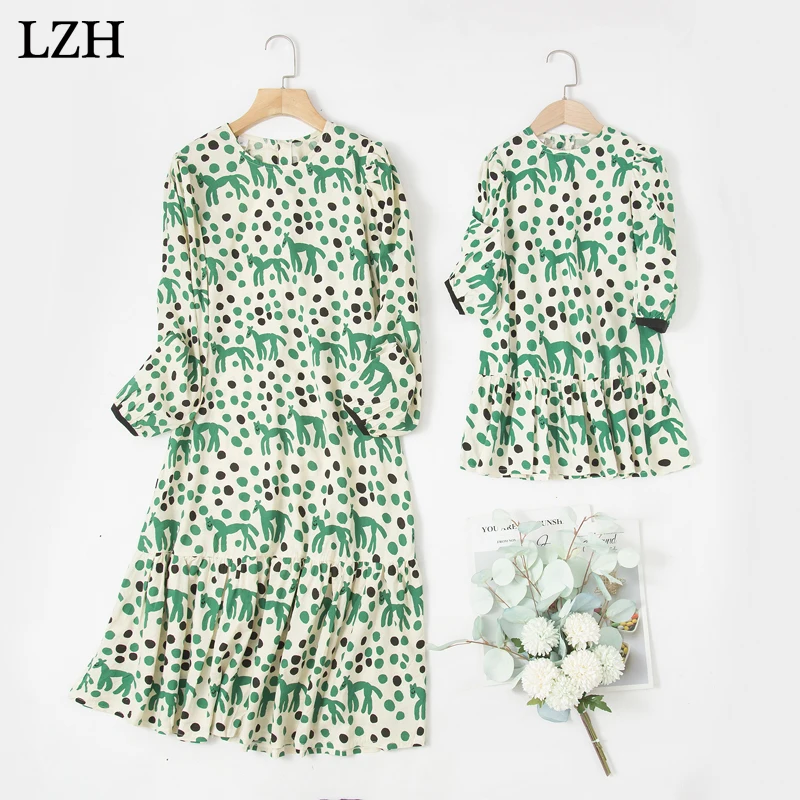 

LZH 2021 модные Семейные одинаковые наряды, новое платье для мамы и моей одежды, осеннее платье для девочек и женщин, семейная одежда