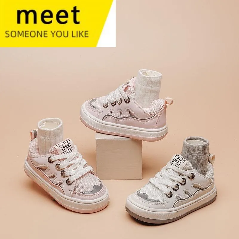 

Children's Low Top Board Shoes 2023Spring and Autumn New Fashion Shoes Boys' Soft Sole Dissolved Shoes Casual Little White Shoes