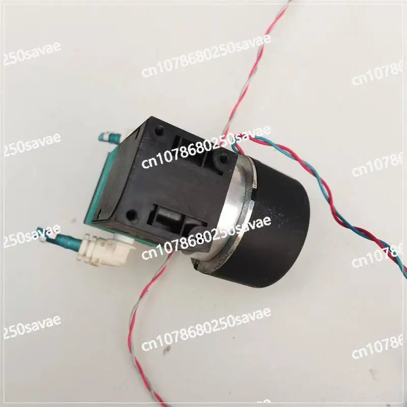 KNF PML6637-UNF100 Бесщеточный мембранный насос постоянного тока