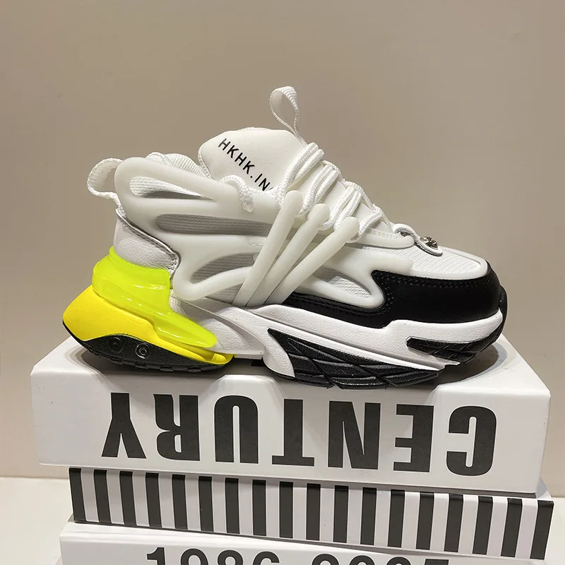 Детские кожаные кроссовки с героями мультфильмов для девочек и мальчиков