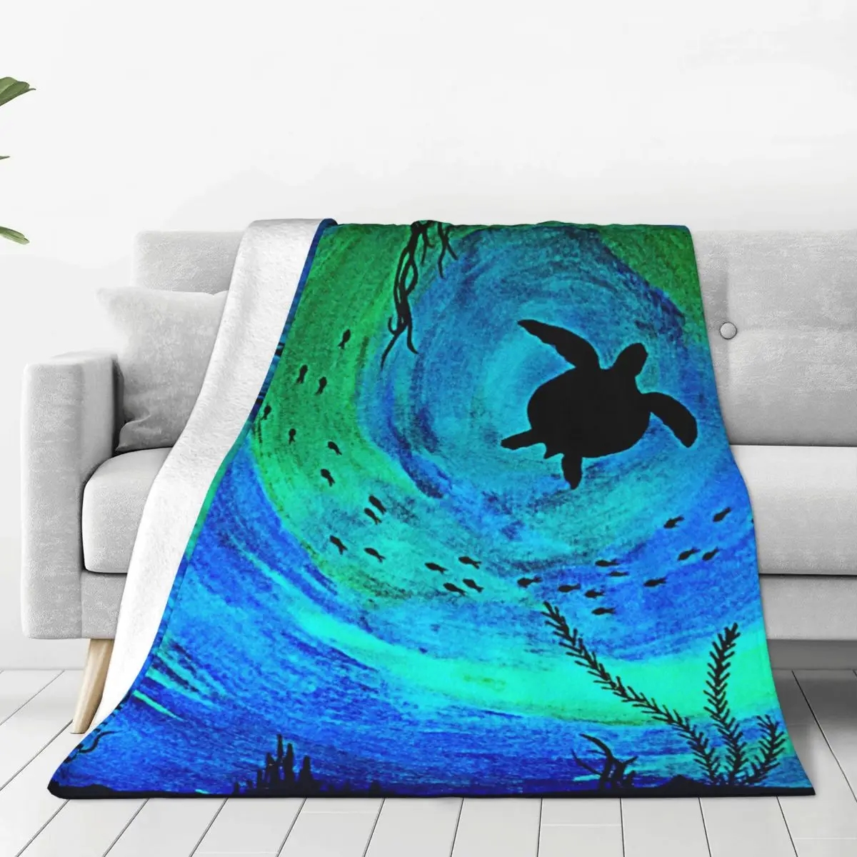 

Sea Turtle Glow In The Dark Soft Flannel Throw Blanket for Couch Bed Warm Blanket Lightweight Blankets for Sofa Travel Blanket