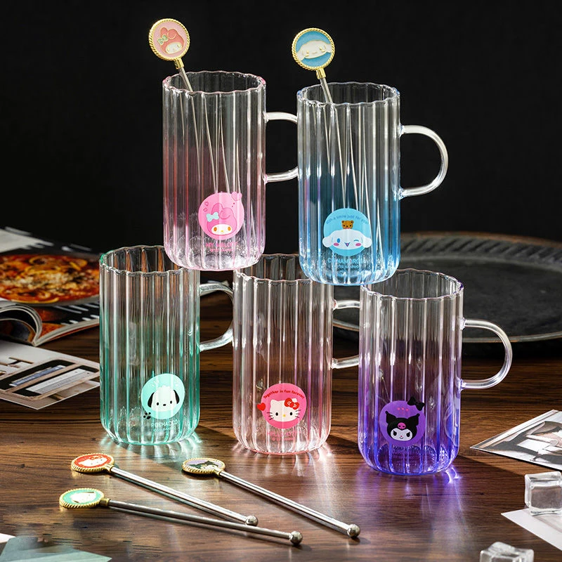 

1pcs Sanrio Kawaii Pochacco Cup Hello Kitty Kuromi Cinnamoroll Student Milk Juice Coffee Cup Dorm Office Glass Water Cup Gift