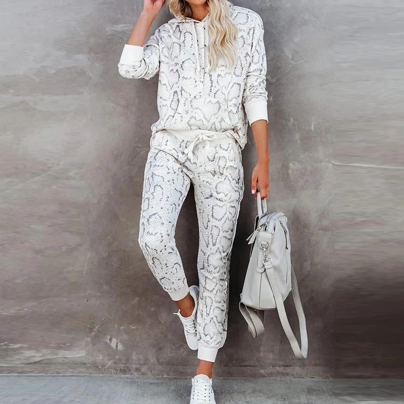 

2022 New Women's Clothing Autumn Ins Printed Sweater Slim Fit Sports Pants Fashion Casual Suit, White Hoodie Pants Two-piece Set