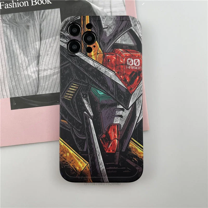 للبيع حافظات هواتف أيفون 12