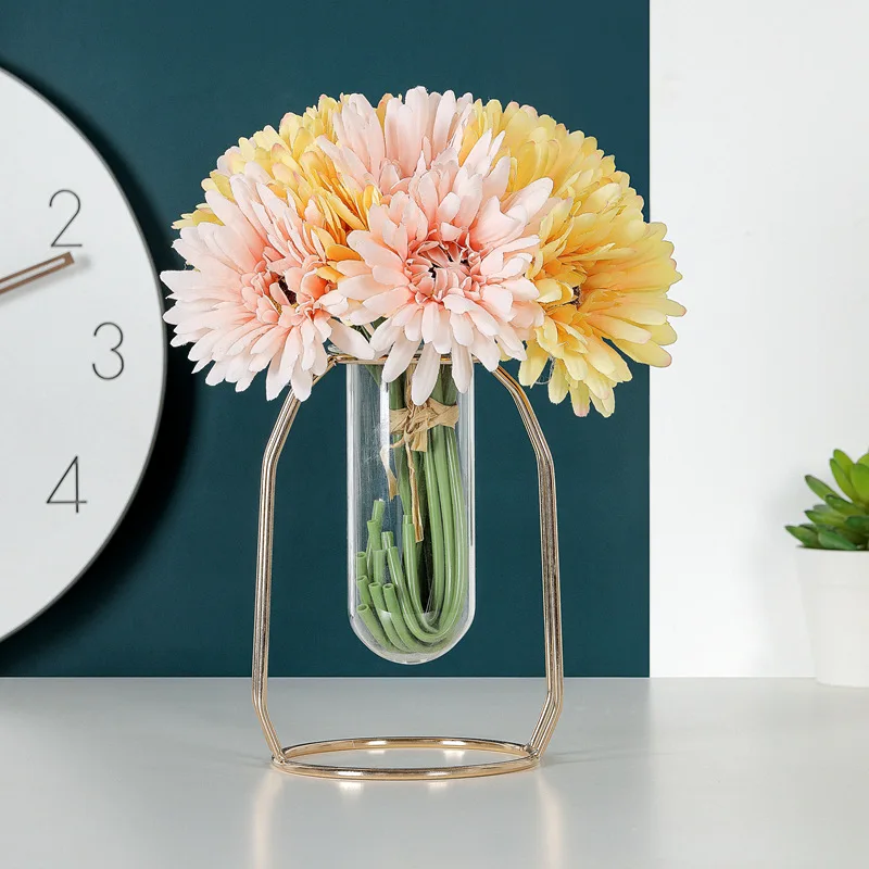 

7Pcs/Lot Artificial Flowers Gerbera Flower Gerbera Bouquet Holding Flowers Fake Flowers For Home Decoration Wedding Party