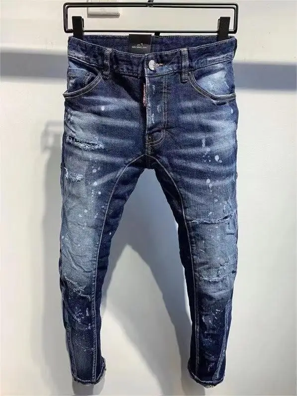 

2023 new fashion tide brand men's washing worn out torn paint locomotive jeans A388