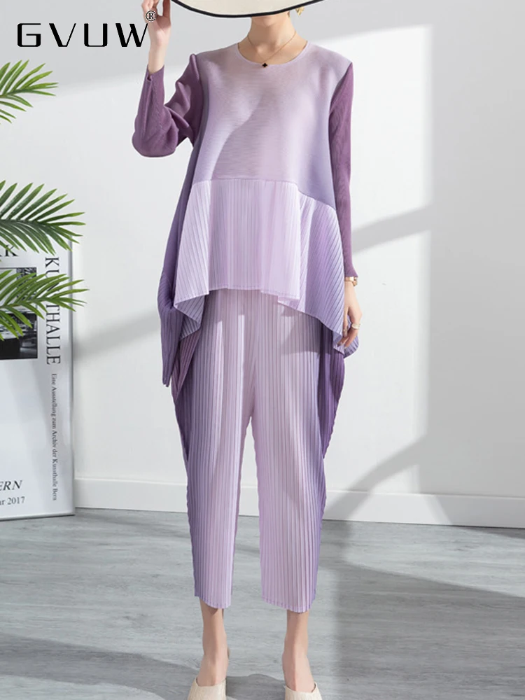 

GVUW Pleated Two Piece Sets For Women O-neck Asymmetrical Gradient Tops Wide Leg Trousers 2023 Summer Female Clothing 17J1413