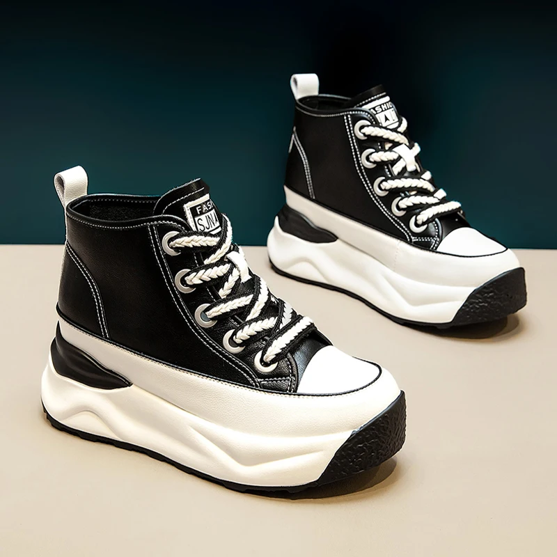 

Casual Women Shoes 2022 New Autumn Ankle Sport Running Sneakers Women Boots Flats Platform Heels Lace Up Walking Mujer Zapatos