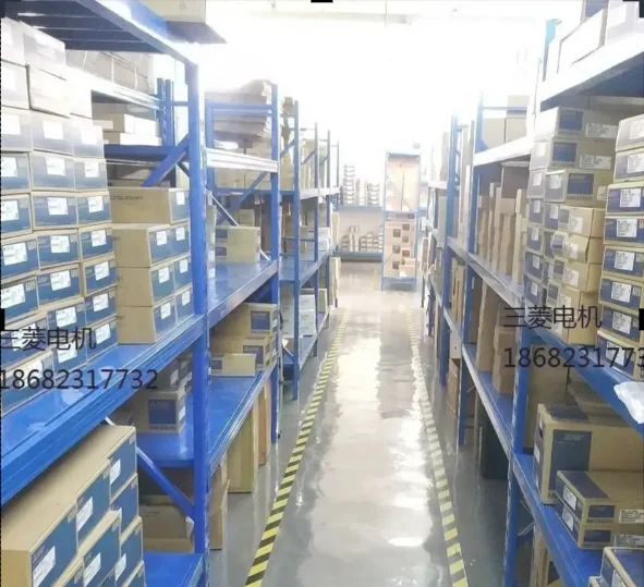 * Распродажа новый ультразвуковой датчик telemecanx XX512A2PAM8 в наличии.