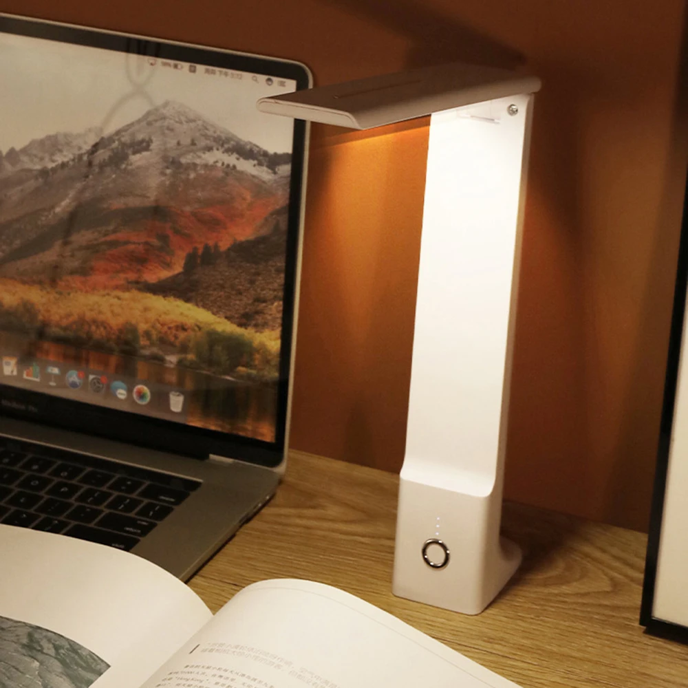 Маленькая настольная лампа для кабинета защиты глаз у особых учеников и