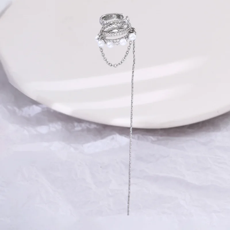 

Modern Jewelry 1 PC Earcuff Earrings Popular Style Puck Style Round Pearls Metal Chain Danle Earclip Earrings For Women Gift
