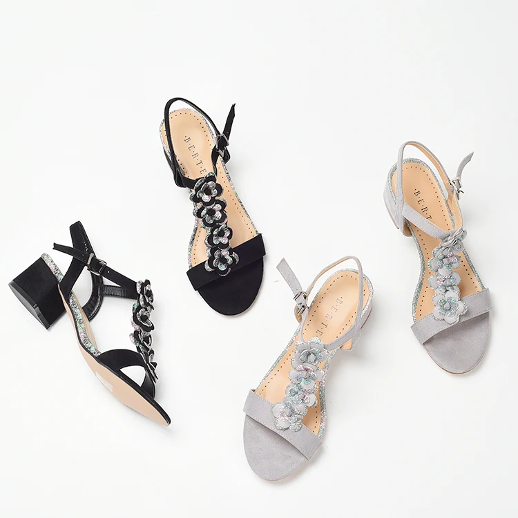 

Buckle Strap Comfort Shoes for Women Female Sandal Bling Bling 2022 Summer Block Heels Med Espadrilles Platform Large Size Girls
