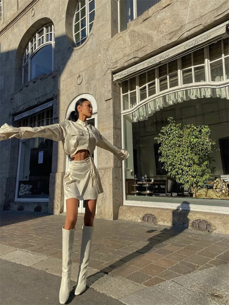 Рисунок 4 - Костюм женский из двух предметов