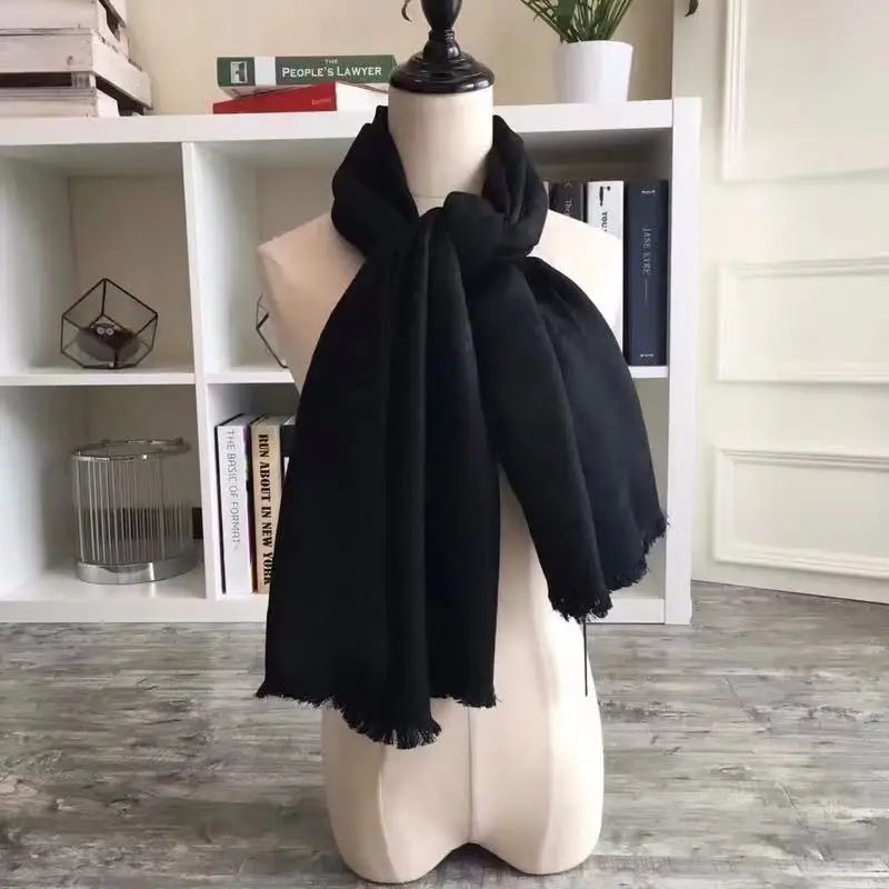 

2021 Cashmere scarf for women luxury brand pompom Bandana shawl Pashmina winter Female Foulard Bandana Brand Thick Print Scarve